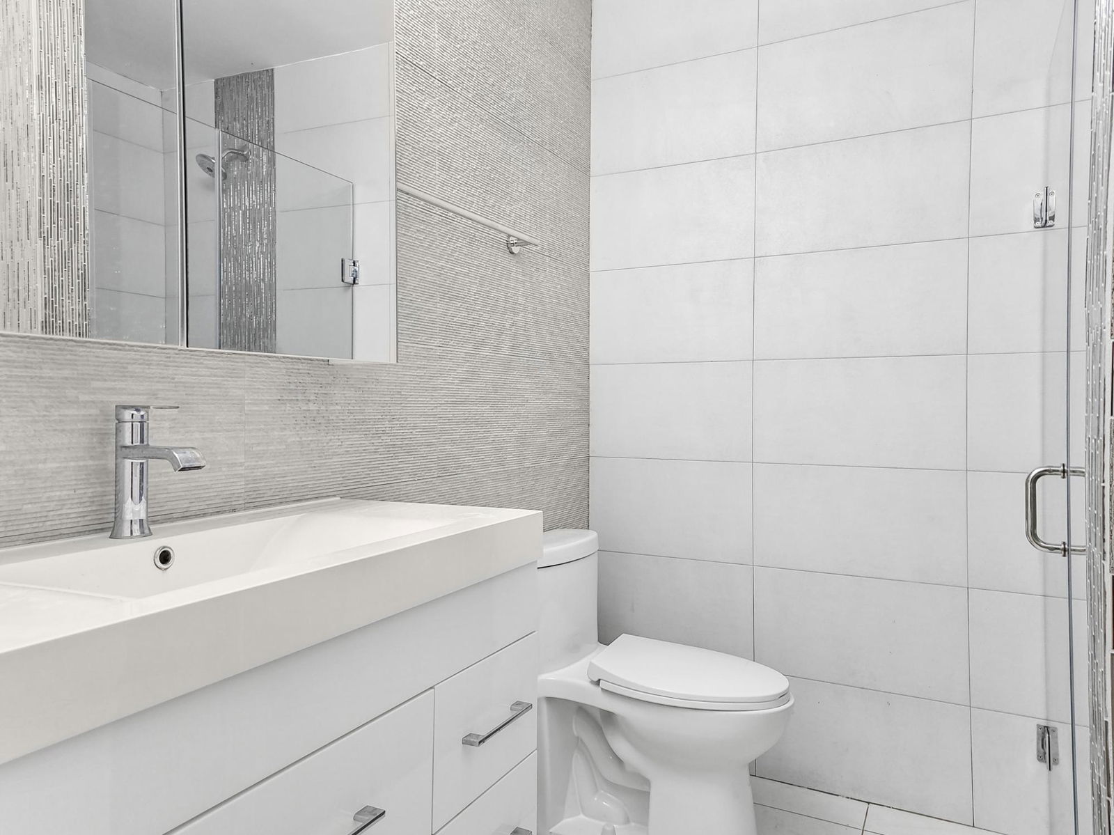 Tenth image of 13-1c Norbrook Road in Kingston 8, St. Andrew, Jamaica - property is For Rent