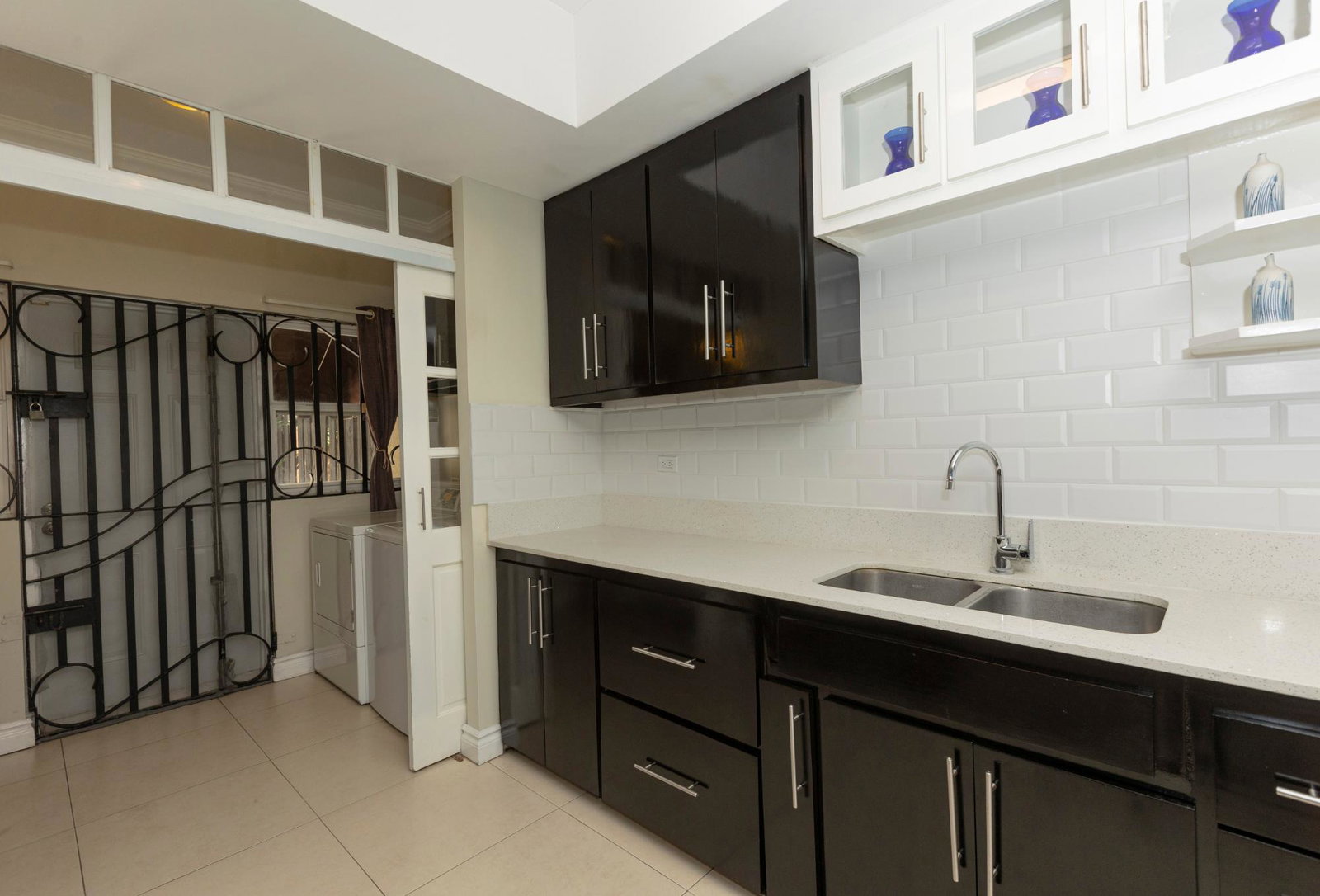 Eleventh image of 13-18 Hopefield Avenue in Kingston 6, St. Andrew, Jamaica - property is For Rent