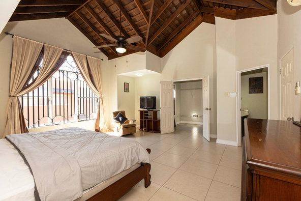 Sixteenth image of 13-18 Hopefield Avenue in Kingston 6, St. Andrew, Jamaica - property is For Rent