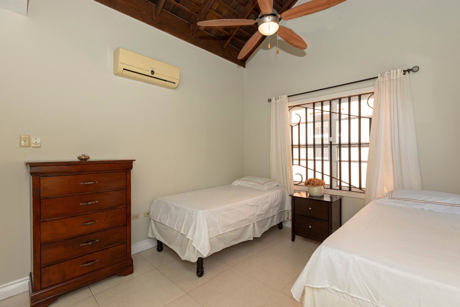 Nineteenth image of 13-18 Hopefield Avenue in Kingston 6, St. Andrew, Jamaica - property is For Rent
