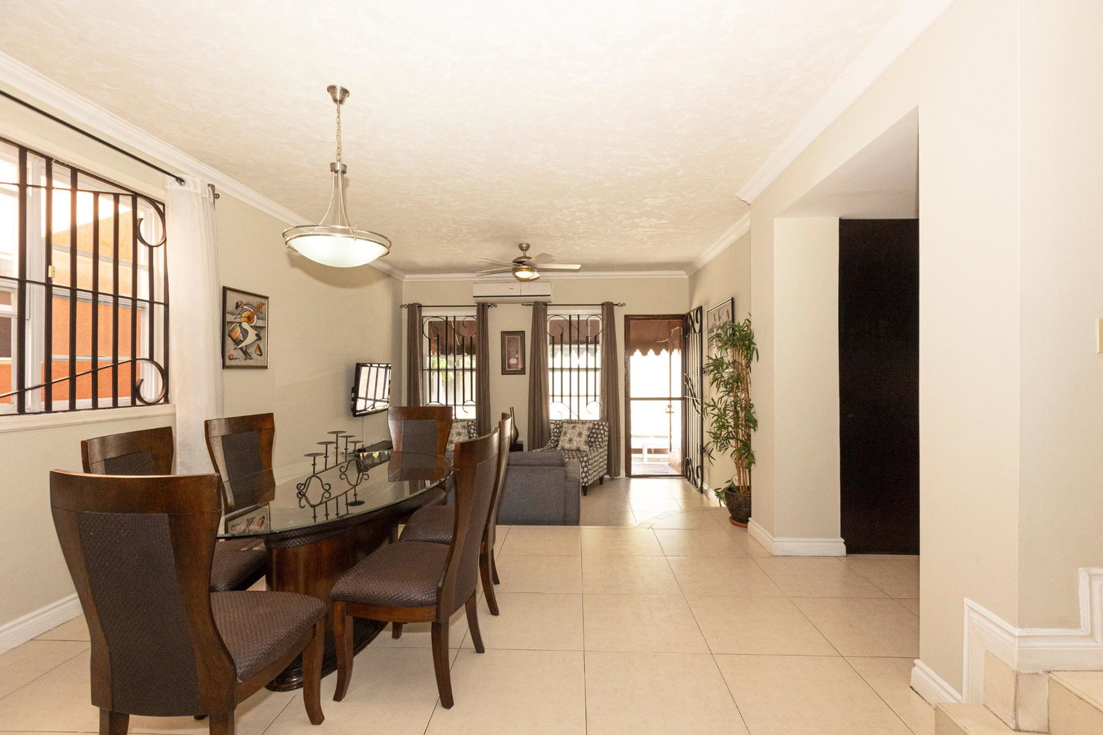 Sixth image of 13-18 Hopefield Avenue in Kingston 6, St. Andrew, Jamaica - property is For Rent