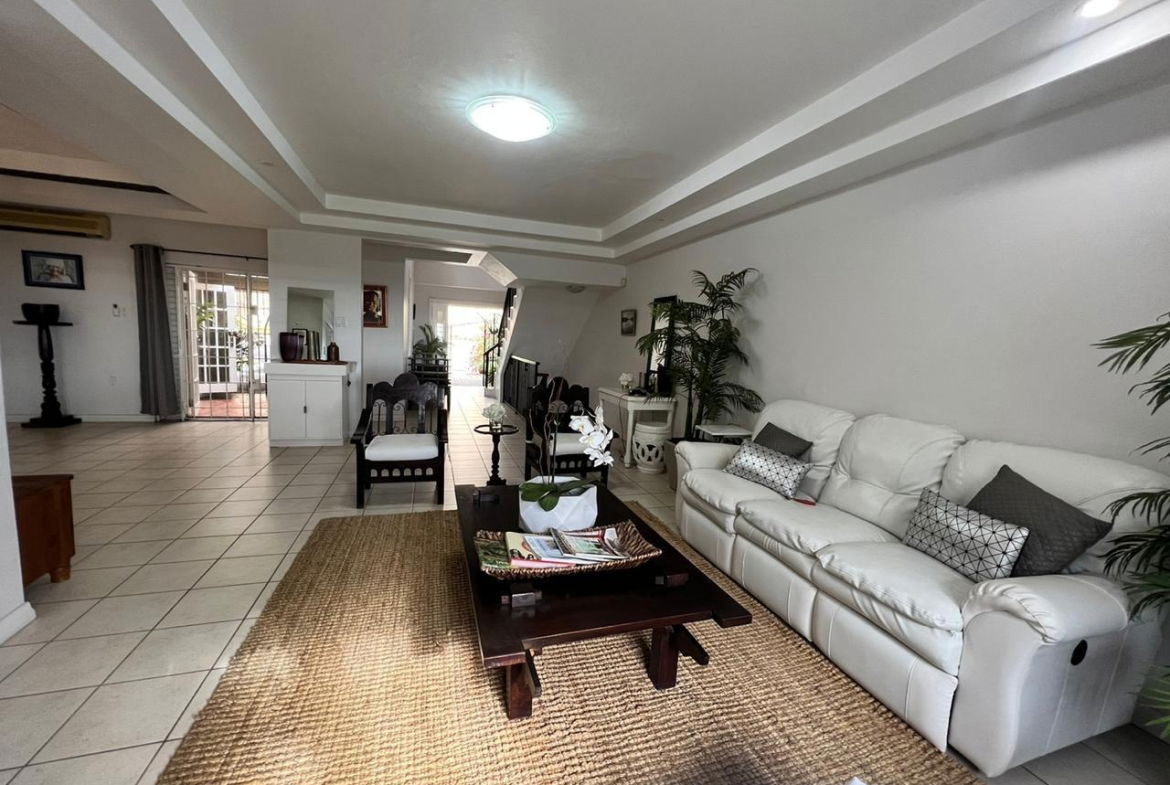 Seventeenth image of 4-2 Bracknell Close in Kingston 6, St. Andrew, Jamaica - property is For Sale