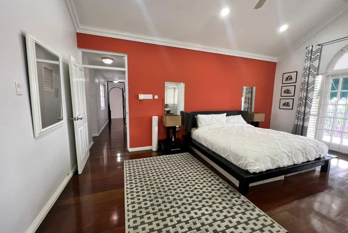 Fourth image of 4-2 Bracknell Close in Kingston 6, St. Andrew, Jamaica - property is For Sale