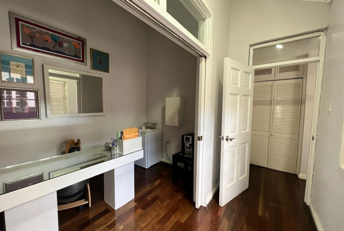 Seventh image of 4-2 Bracknell Close in Kingston 6, St. Andrew, Jamaica - property is For Sale