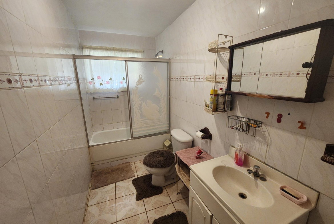 Seventeenth image of 33 Beadle Boulevard in Santa Cruz, St. Elizabeth, Jamaica - property is For Sale