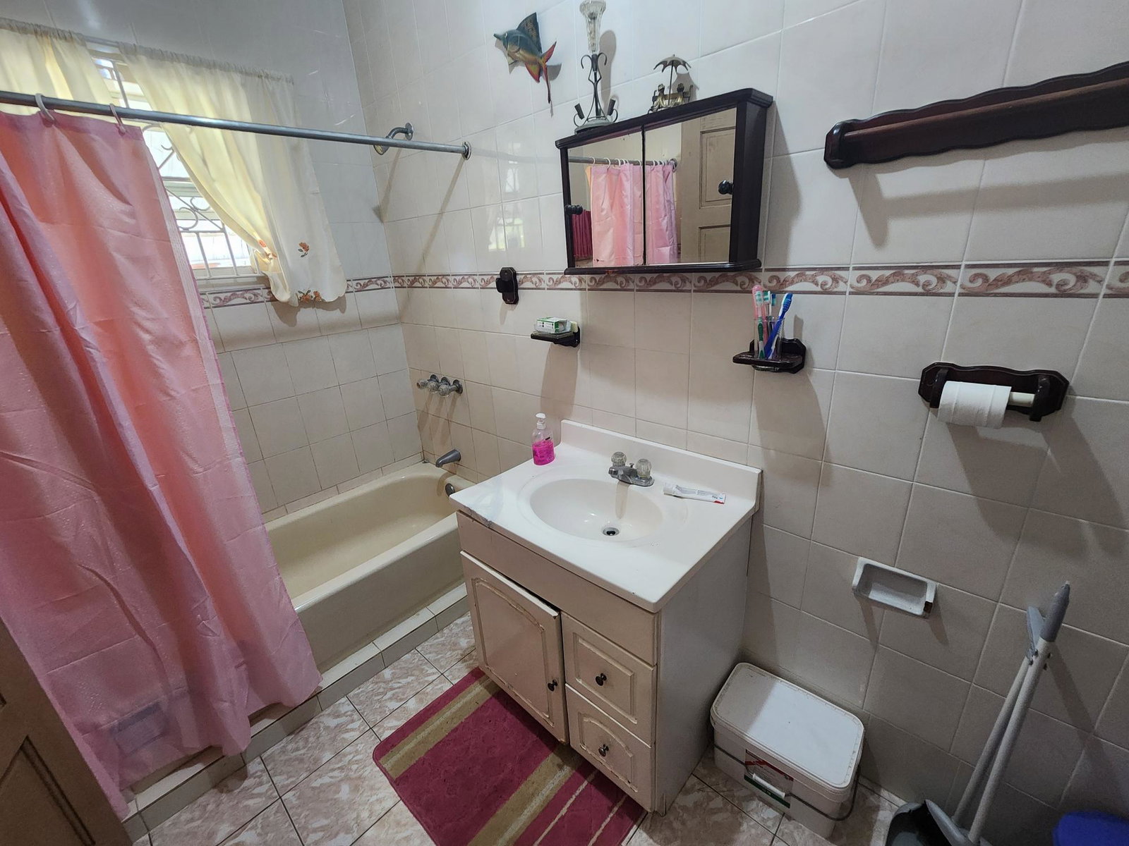 Eighth image of 33 Beadle Boulevard in Santa Cruz, St. Elizabeth, Jamaica - property is For Sale