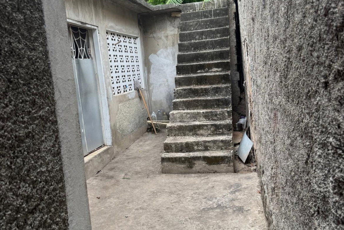 Fifth image of 6 Graham Street, Passmore t in Kingston 2, Kingston, Jamaica - property is For Sale