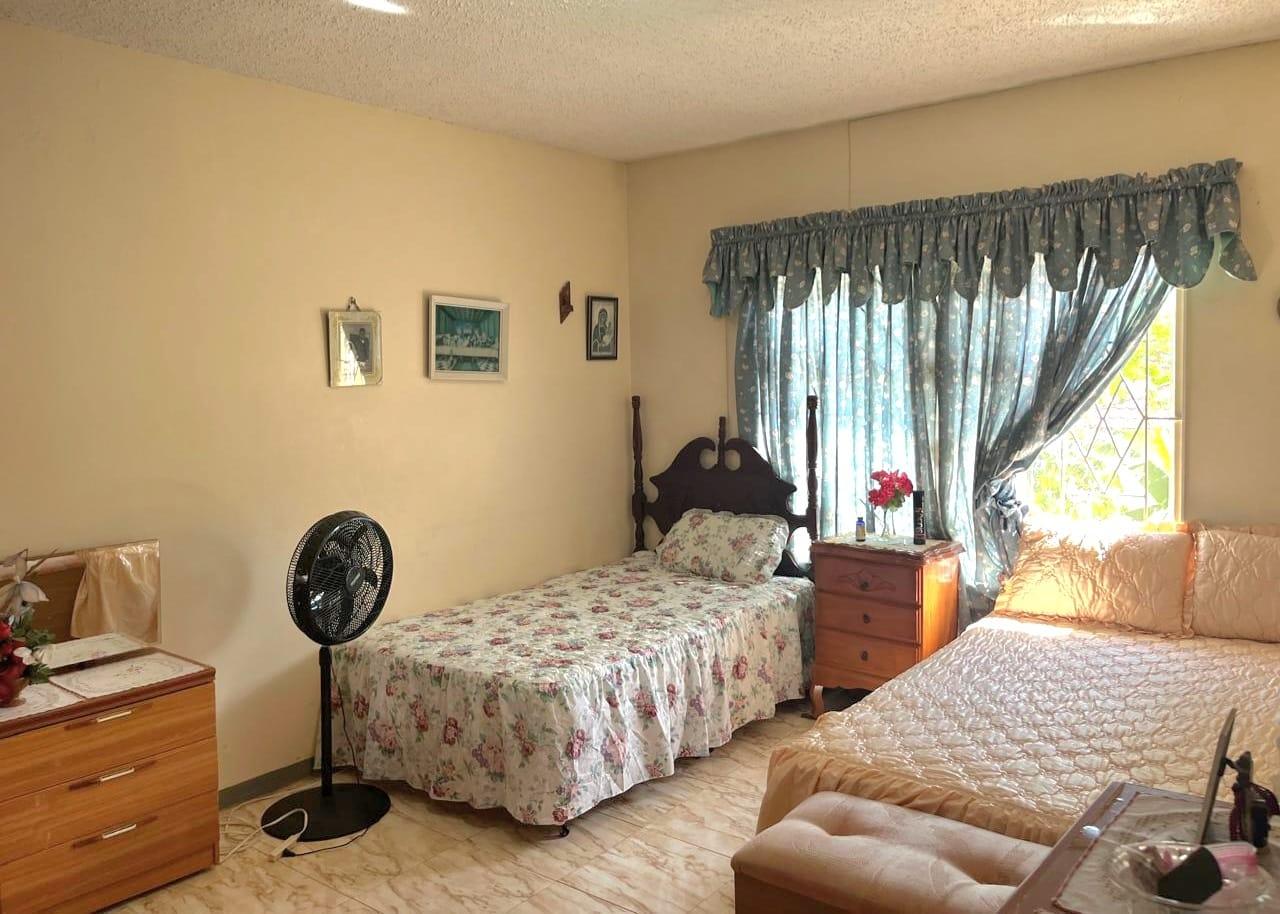 Spacious-5-Bedroom-House-for-Sale-in-Manchester-Jamaica-33-Cypclair-Close Thirteenth image of 33 Cypclair Close in Mandeville, Manchester, Jamaica - property is For Sale