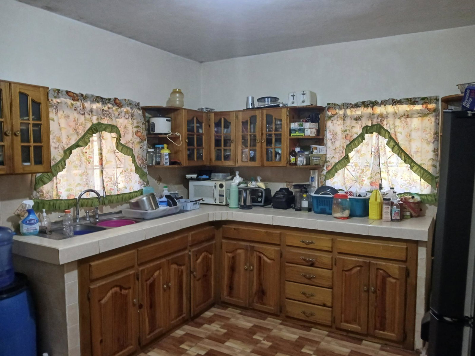 Spacious-5-Bedroom-House-for-Sale-in-Orangefield-Ewarton-St.-Catherine-Jamaica Twelfth image of 97 Logwood Crescent in Ewarton, St. Catherine, Jamaica - property is For Sale
