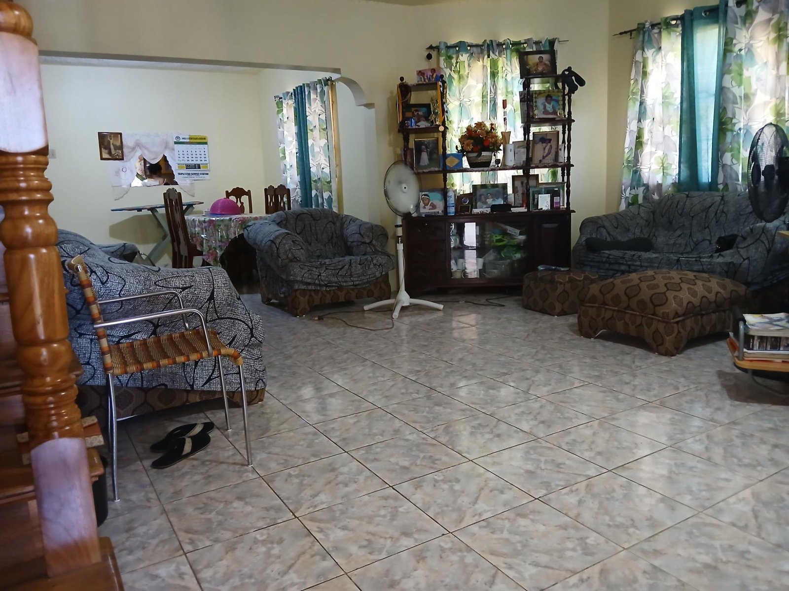 Spacious-5-Bedroom-House-for-Sale-in-Orangefield-Ewarton-St.-Catherine-Jamaica Tenth image of 97 Logwood Crescent in Ewarton, St. Catherine, Jamaica - property is For Sale