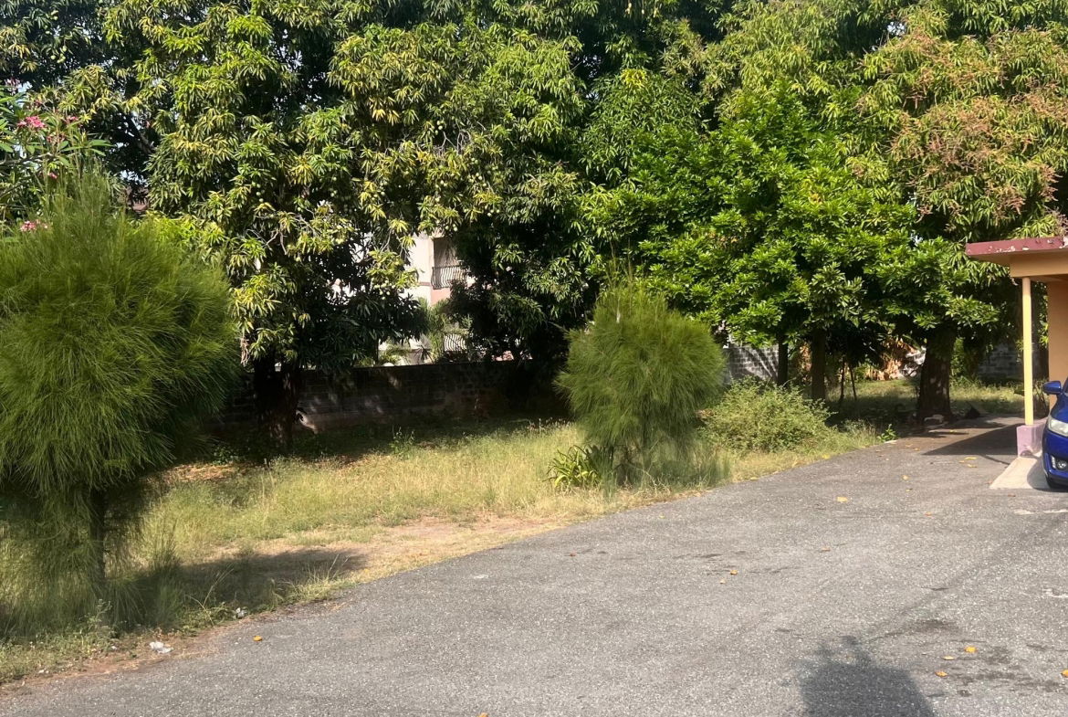 Sixth image of Dukharan Avenue in Kingston 8, St. Andrew, Jamaica - property is For Sale