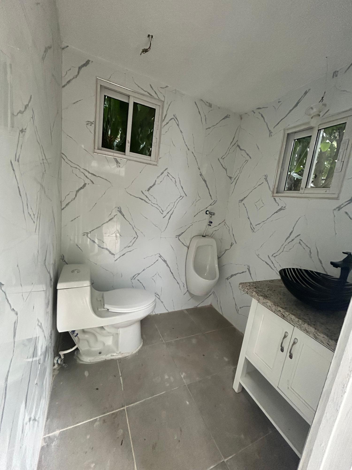 Spacious-6-Bedroom-House-for-Sale-at-20-Forrest-Avenue-St.-Andrew-Jamaica Thirteenth image of 20 Forrest Avenue in Red Hills, St. Andrew, Jamaica - property is For Sale