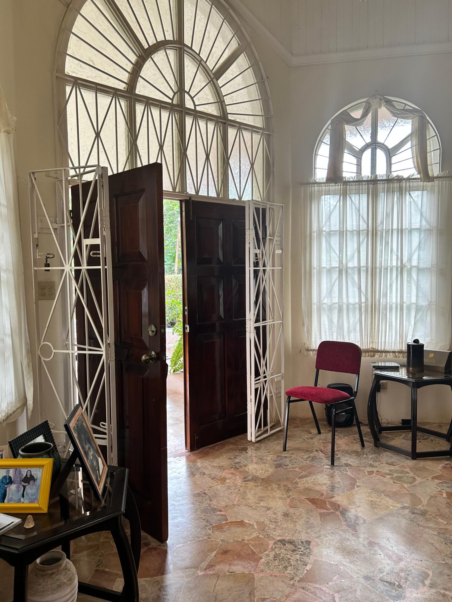 Spacious-6-Bedroom-House-for-Sale-at-20-Forrest-Avenue-St.-Andrew-Jamaica Seventeenth image of 20 Forrest Avenue in Red Hills, St. Andrew, Jamaica - property is For Sale