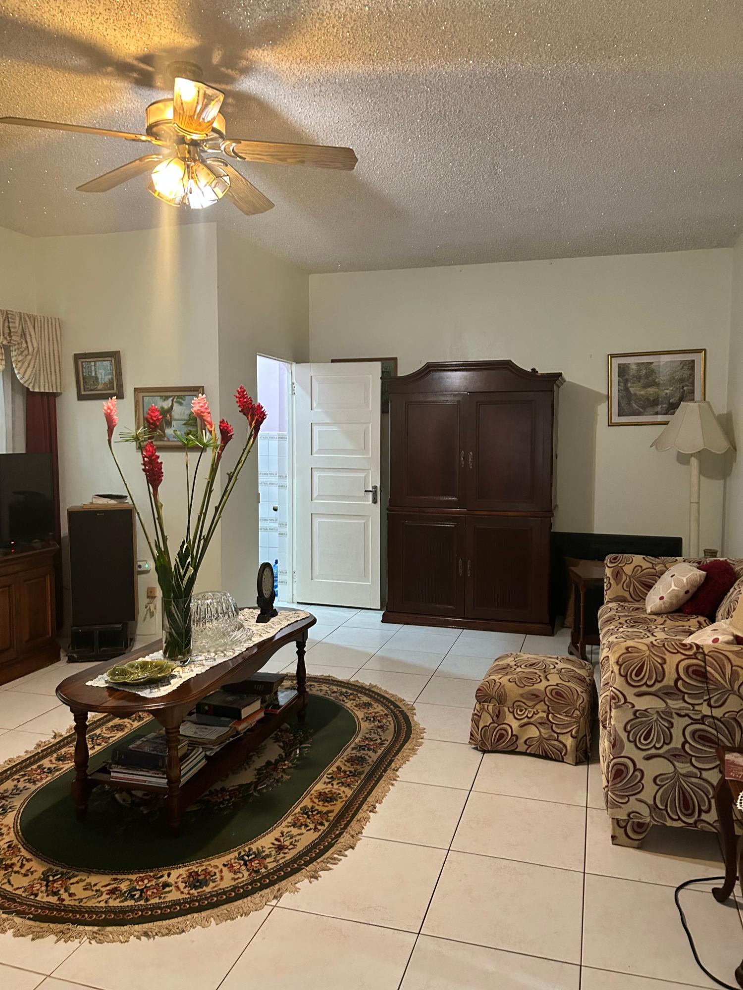 Spacious-6-Bedroom-House-for-Sale-at-20-Forrest-Avenue-St.-Andrew-Jamaica Twenty-Seventh image of 20 Forrest Avenue in Red Hills, St. Andrew, Jamaica - property is For Sale