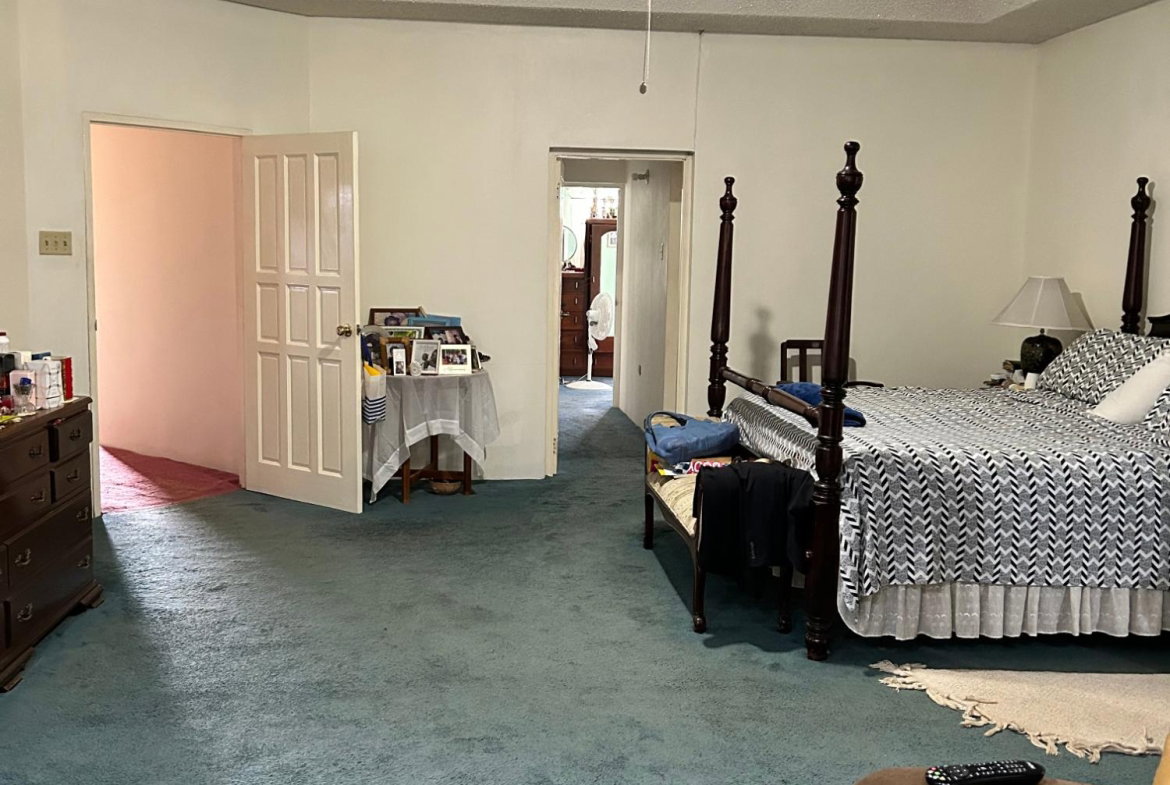 Thirtieth image of 20 Forrest Avenue in Red Hills, St. Andrew, Jamaica - property is For Sale