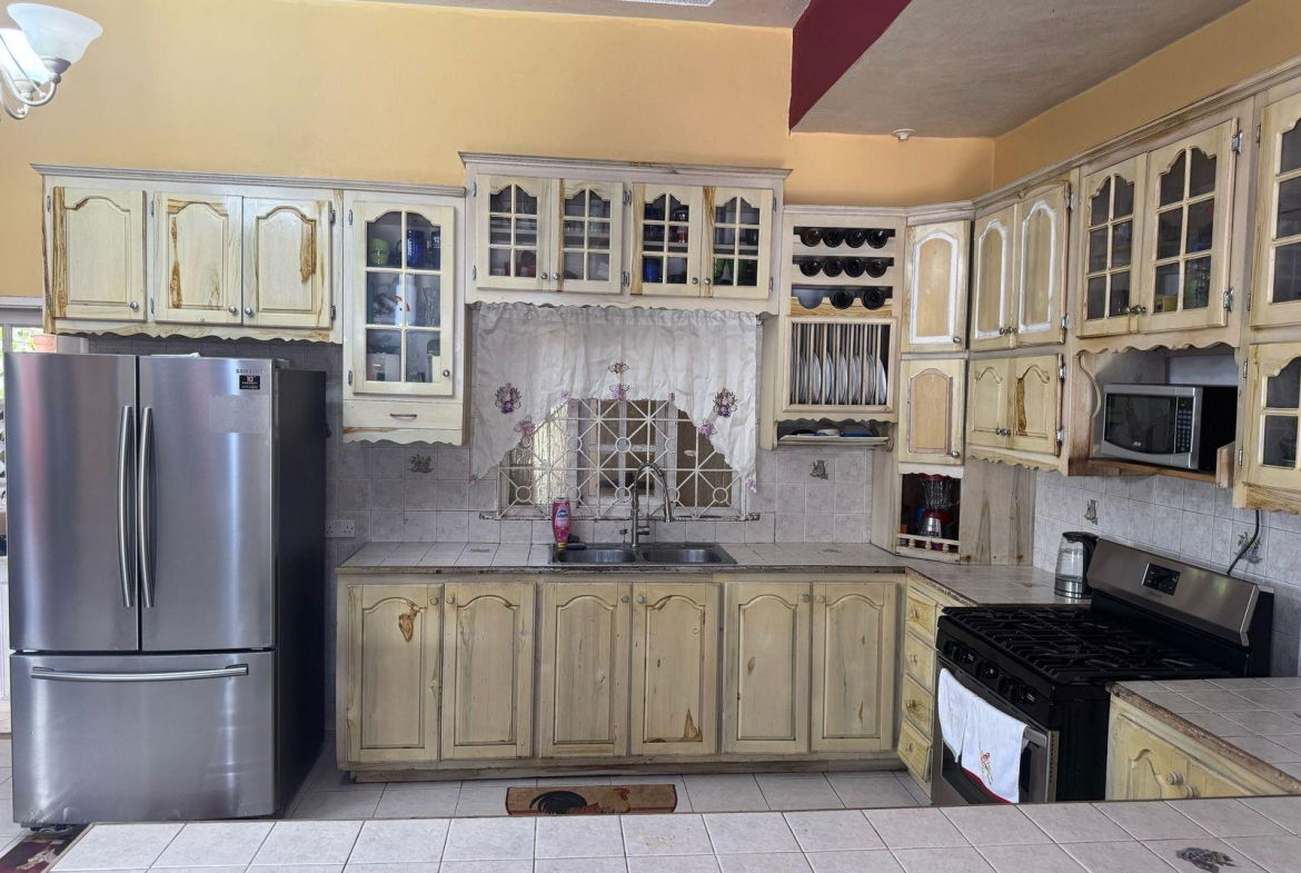 Eleventh image of 11 5 Ventura Heights in Red Hills, St. Andrew, Jamaica - property is For Sale