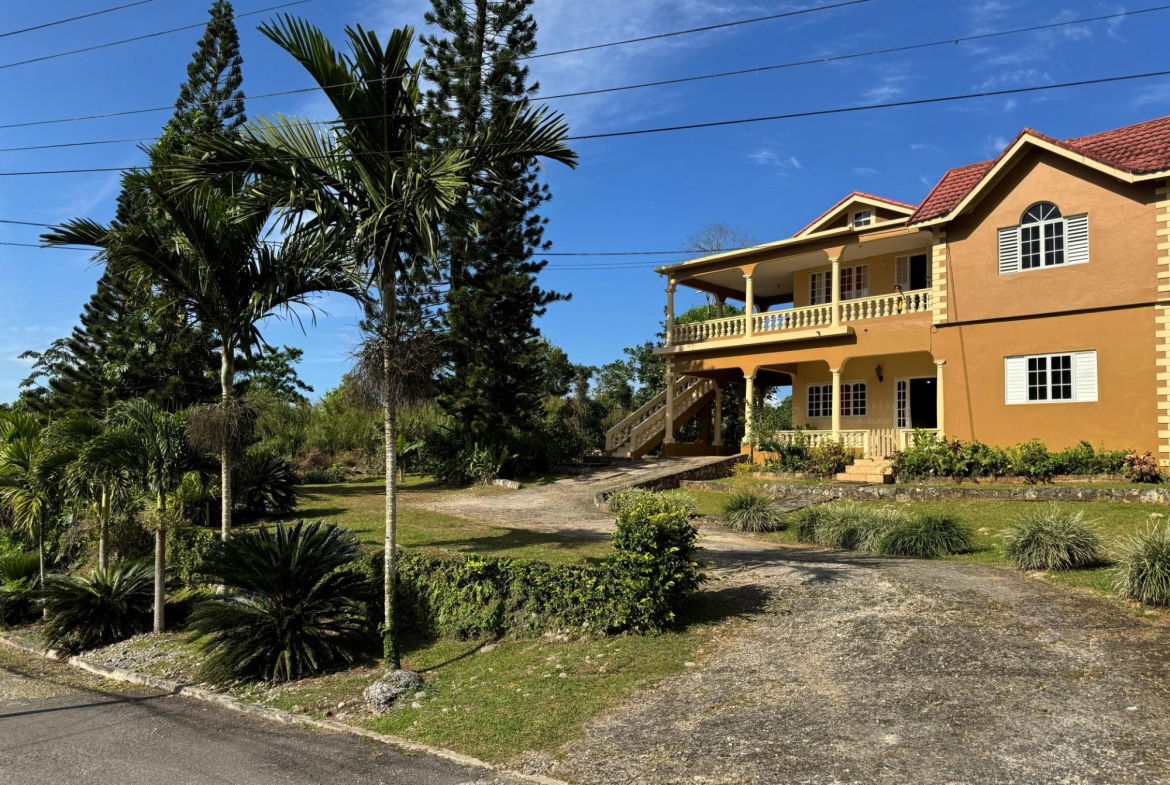 Third image of 11 5 Ventura Heights in Red Hills, St. Andrew, Jamaica - property is For Sale
