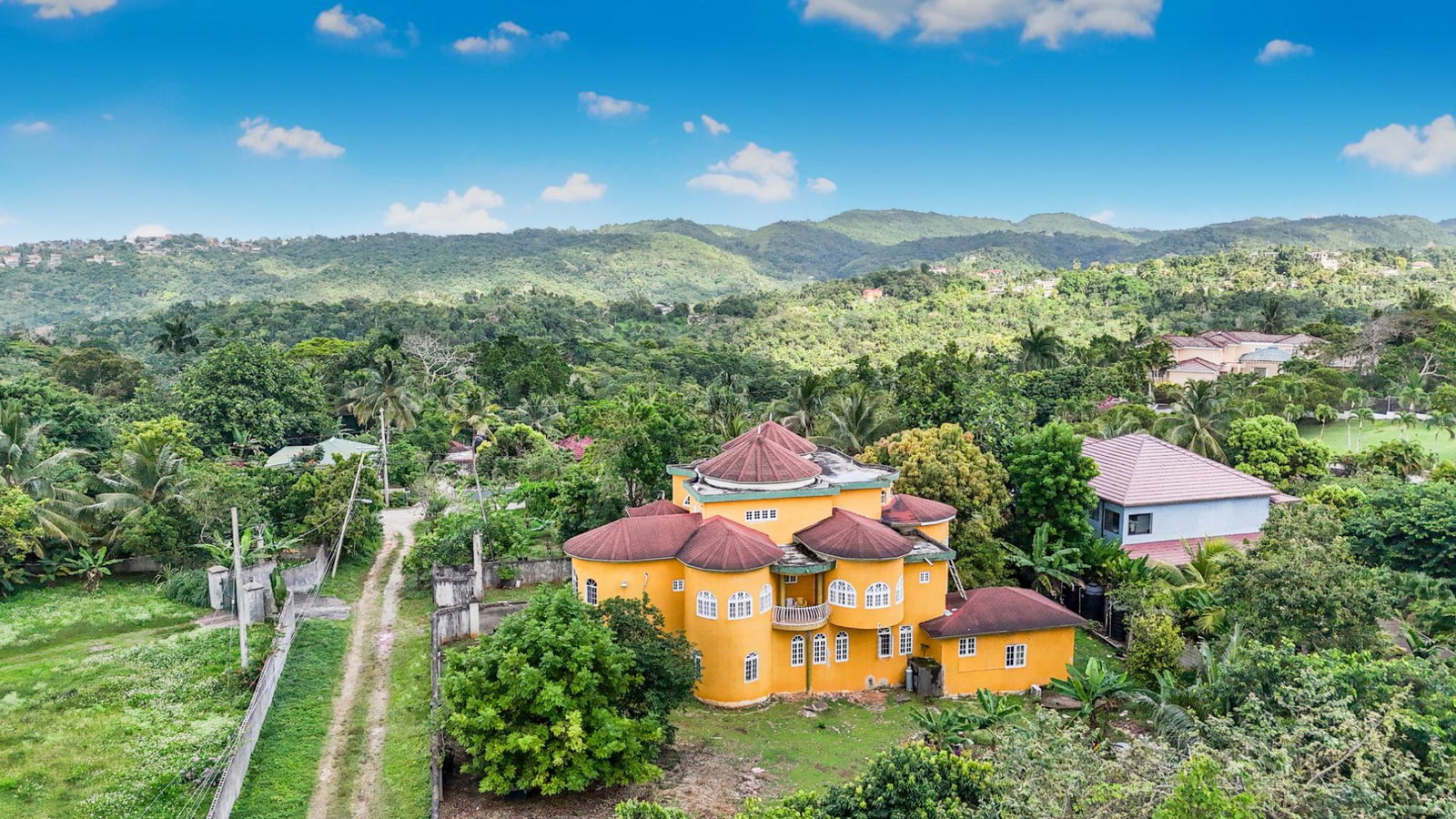 Spacious-8-Bedroom-Home-for-Sale-in-Upton-Bonham-Spring-St.-Ann-Jamaica Twentieth image of Lot 2 Upton & Bonham Spring in Upton, St. Ann, Jamaica - property is For Sale