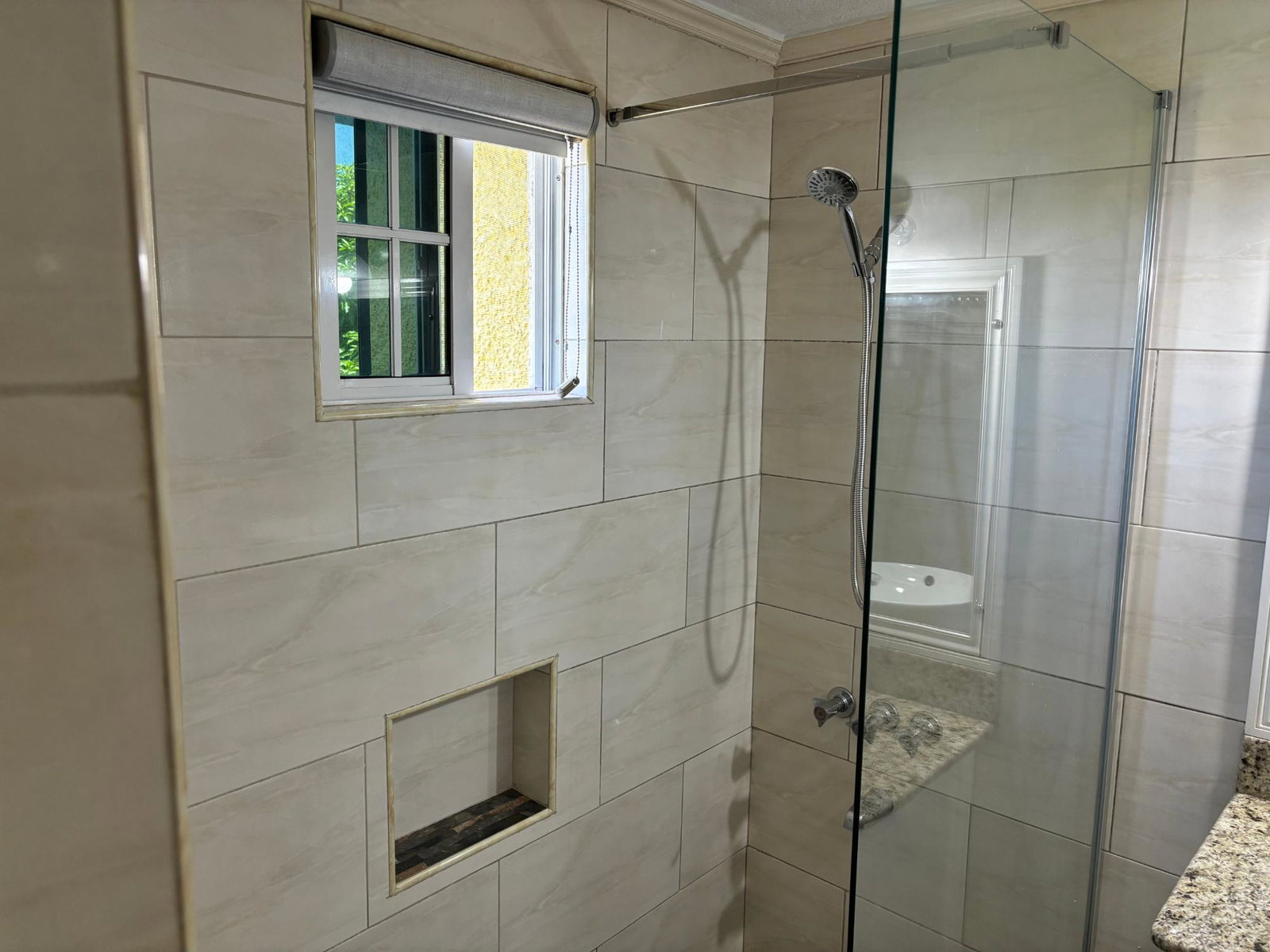 Fourteenth image of 4-462 Dorchester Drive in Ironshore, St. James, Jamaica - property is For Rent