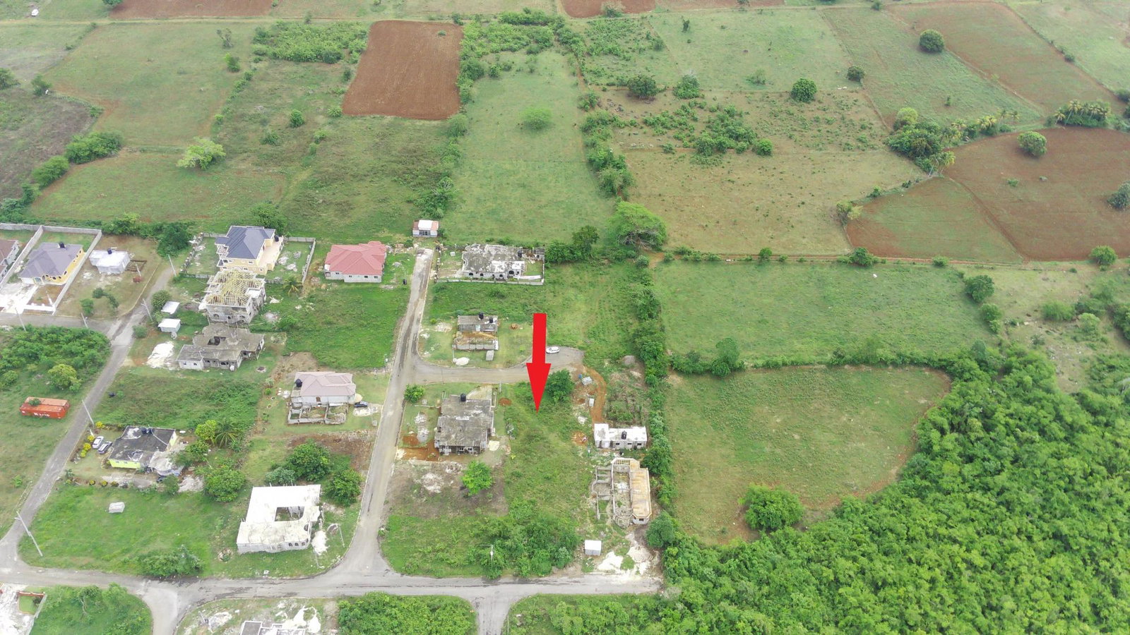 Fourth image of 27 la Cresta End (boxwood) in Santa Cruz, St. Elizabeth, Jamaica - property is For Sale