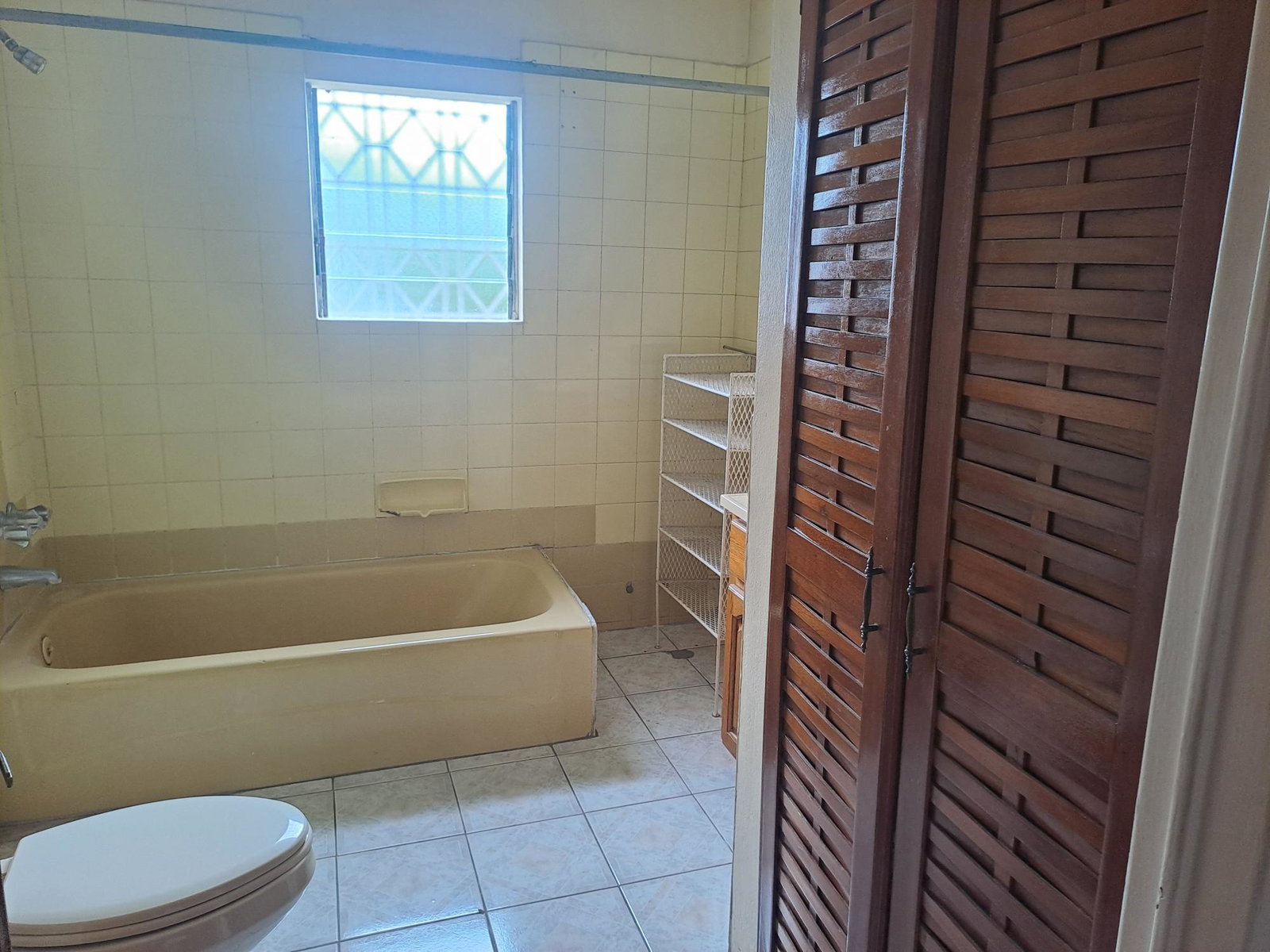 Spacious-Two-Storey-House-for-Sale-in-Three-Oaks-Gardens-St.-Andrew-Jamaica Twenty-First image of 5 Miraflores Drive in Kingston 19, St. Andrew, Jamaica - property is For Sale