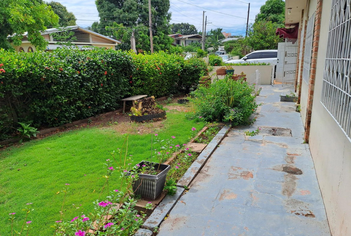 Twenty-Seventh image of 5 Miraflores Drive in Kingston 19, St. Andrew, Jamaica - property is For Sale