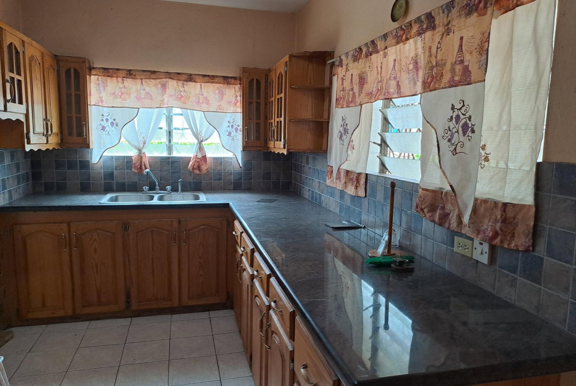 Seventh image of 5 Miraflores Drive in Kingston 19, St. Andrew, Jamaica - property is For Sale