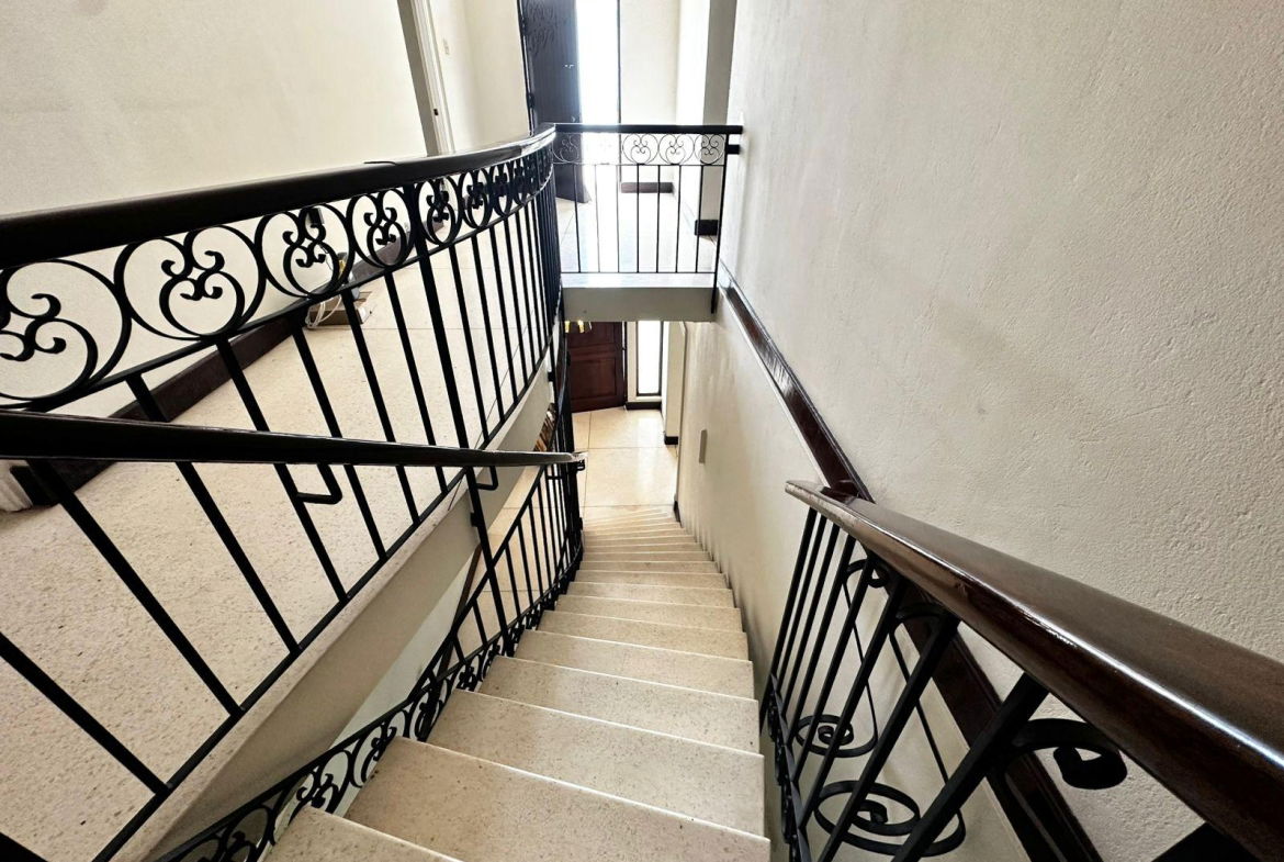 Eleventh image of 3 Ridgeway in Kingston 6, St. Andrew, Jamaica - property is For Sale