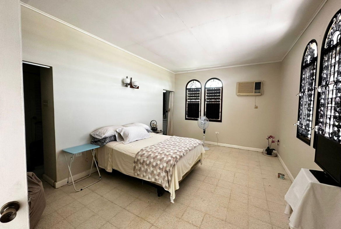 Seventh image of 3 Ridgeway in Kingston 6, St. Andrew, Jamaica - property is For Sale