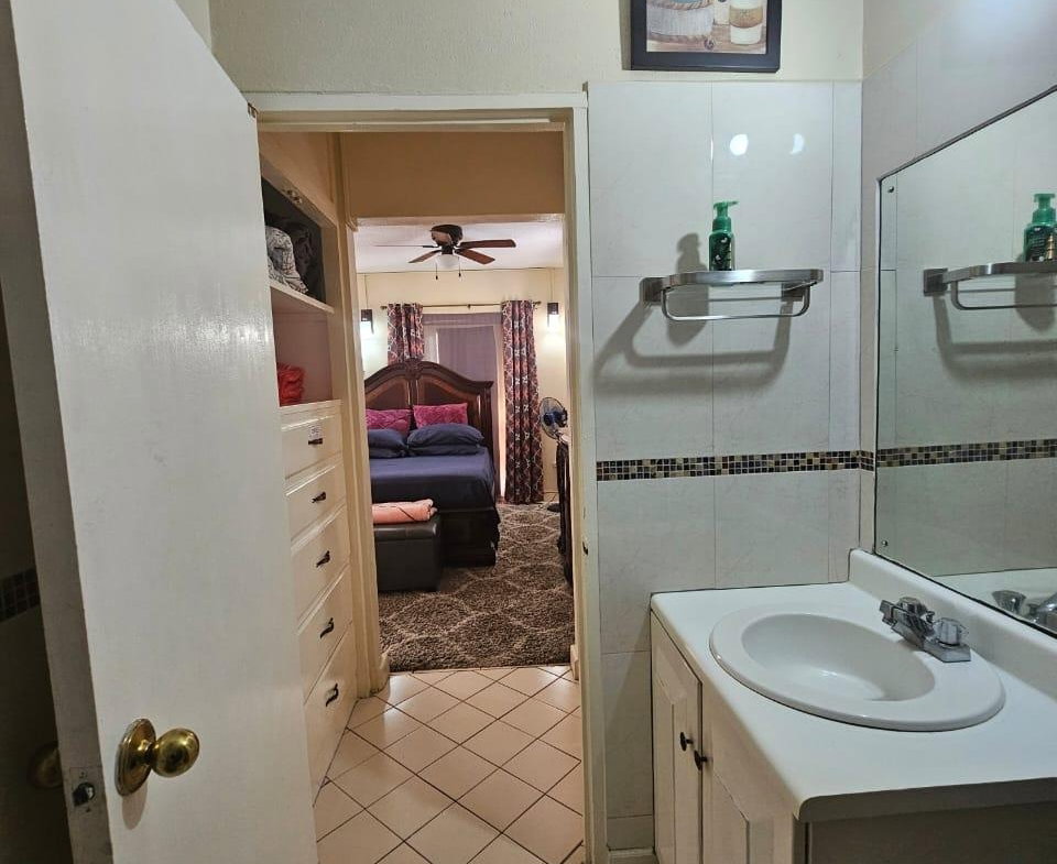 Thirteenth image of 135-13 Merrivale Close in Kingston 8, St. Andrew, Jamaica - property is For Sale