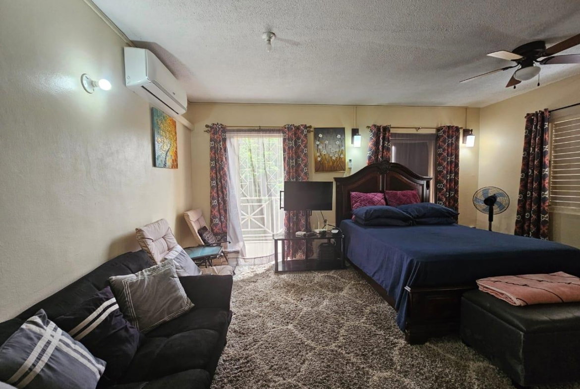 Fifth image of 135-13 Merrivale Close in Kingston 8, St. Andrew, Jamaica - property is For Sale