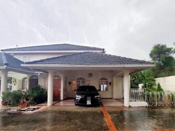 First image of T/h 5-3 Skyline Drive in Kingston 6, St. Andrew, Jamaica - property is For Sale