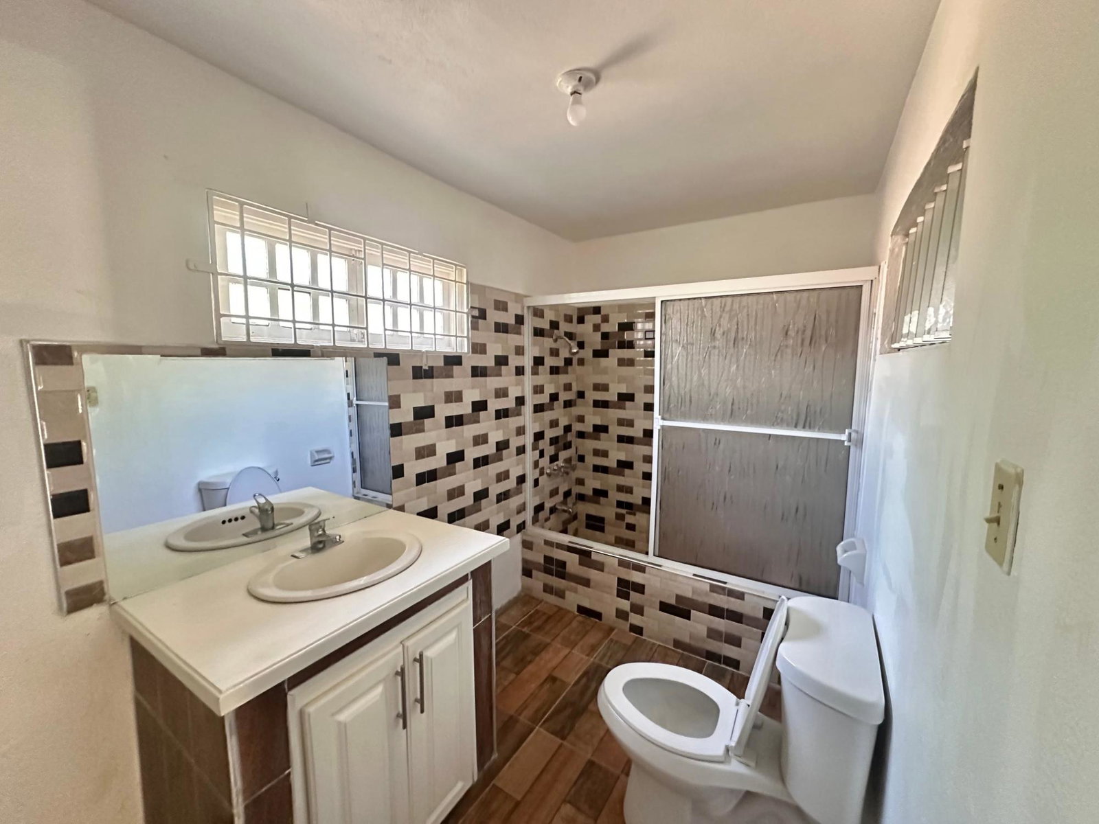 Fifteenth image of 250 Altair Avenue, Christian in Gregory Park, St. Catherine, Jamaica - property is For Sale