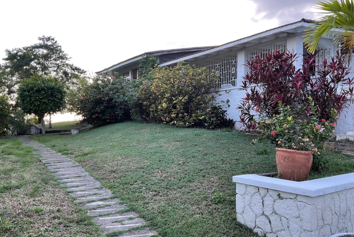 Thirtieth image of Rockhampton Drive in Kingston 8, St. Andrew, Jamaica - property is For Sale