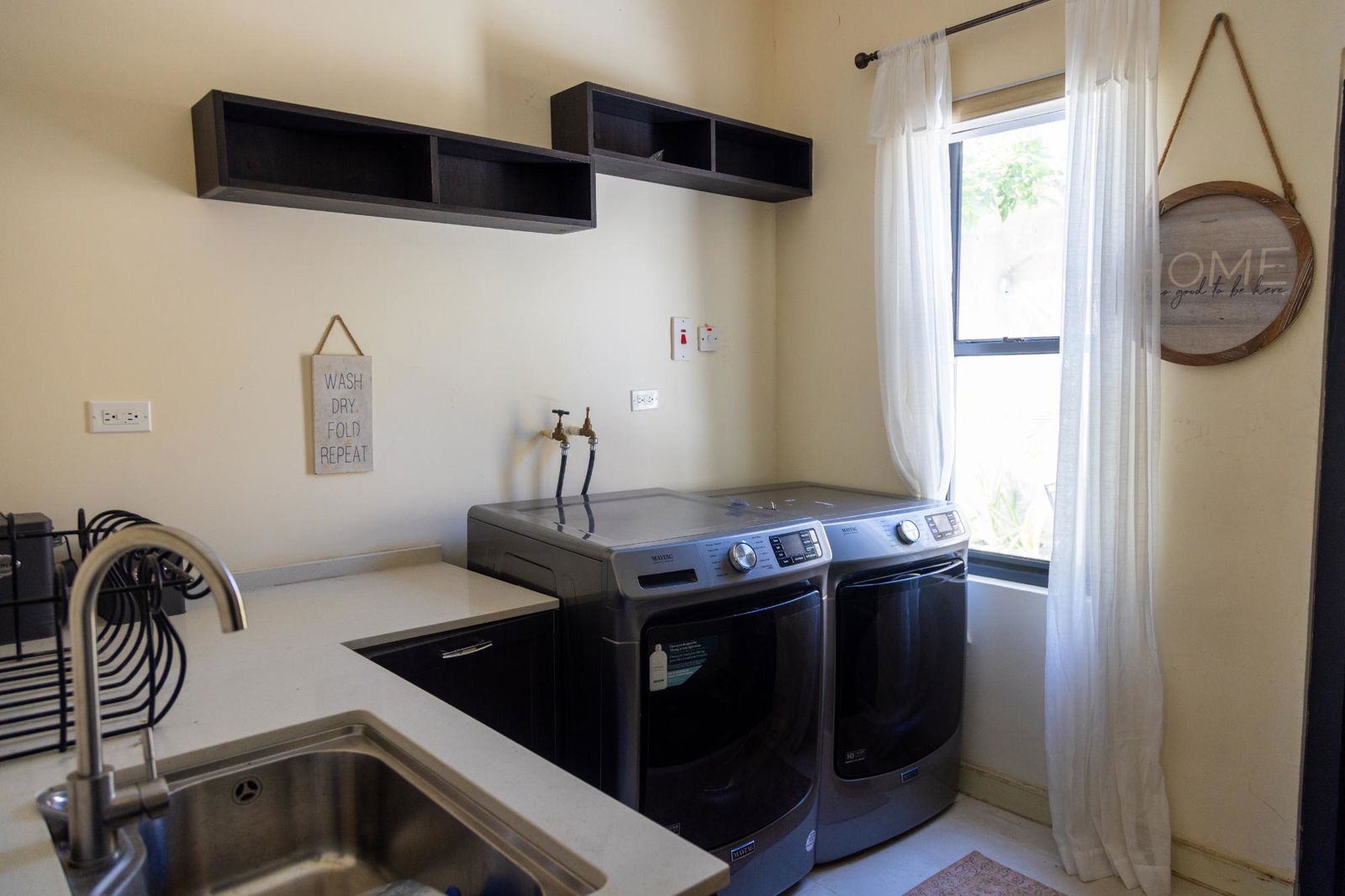 Stunning-Vacation-Home-for-Sale-in-Pyramid-Point-St.-Ann-Jamaica Twelfth image of 16- Pyramid Point in Ocho Rios, St. Ann, Jamaica - property is For Sale