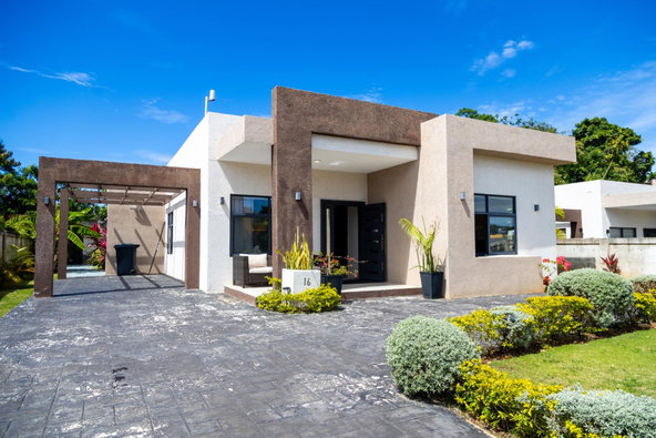 Fourteenth image of 16- Pyramid Point in Ocho Rios, St. Ann, Jamaica - property is For Sale
