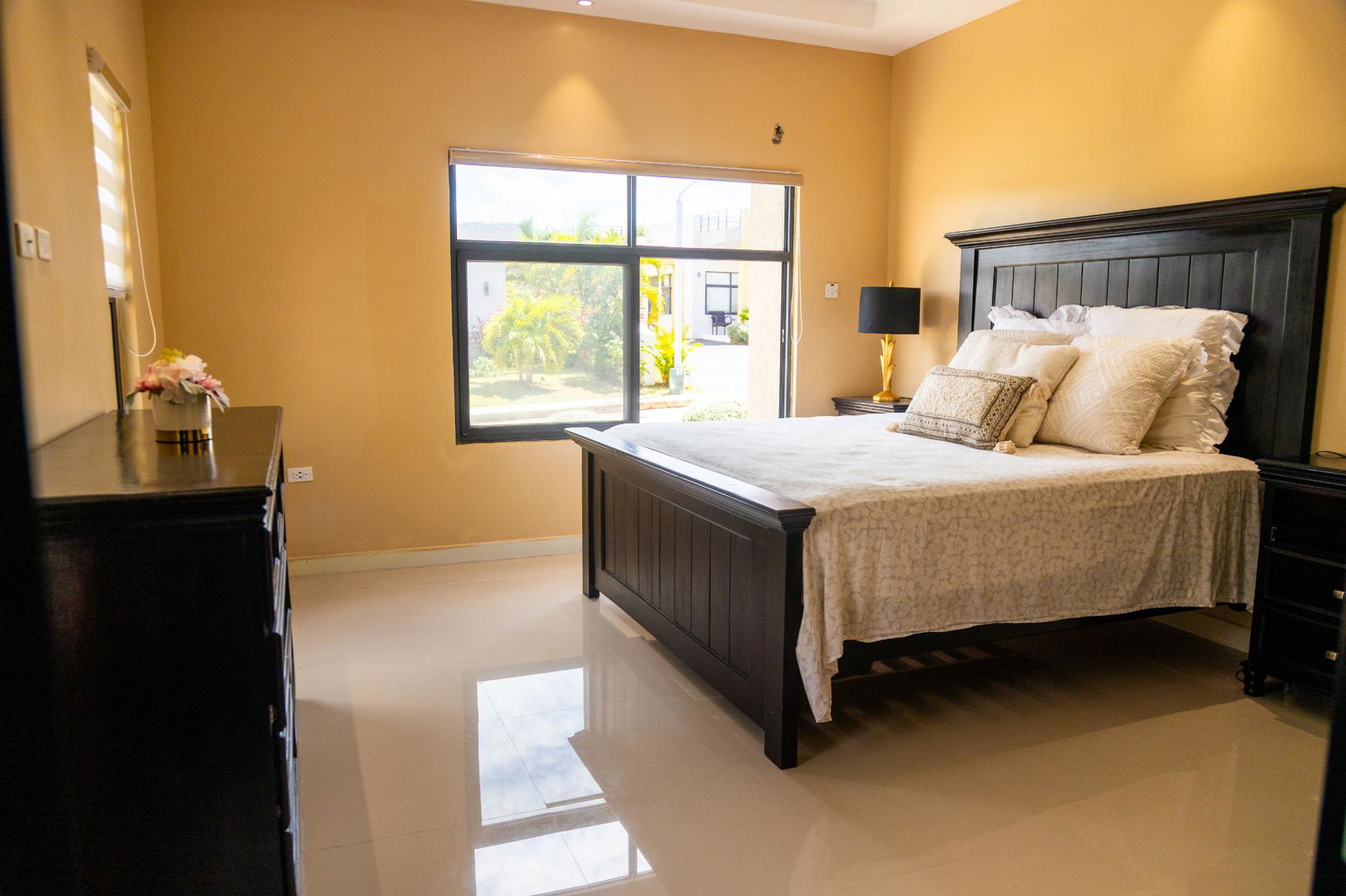 Stunning-Vacation-Home-for-Sale-in-Pyramid-Point-St.-Ann-Jamaica Seventh image of 16- Pyramid Point in Ocho Rios, St. Ann, Jamaica - property is For Sale