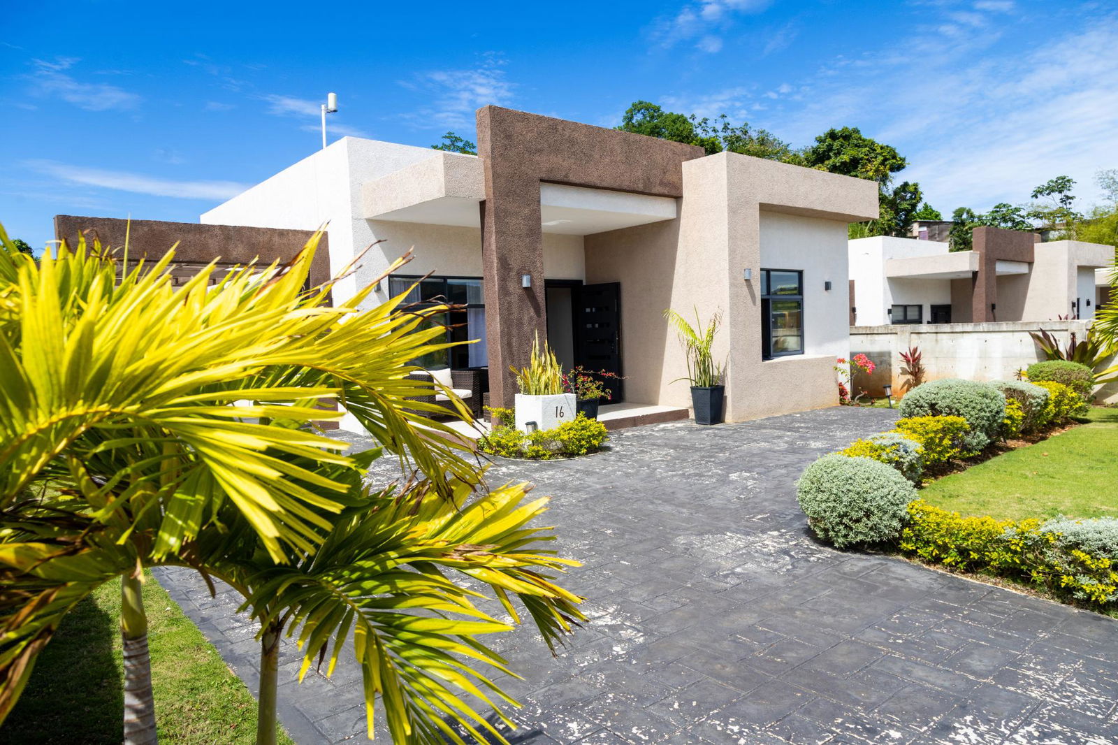 Stunning-Vacation-Home-for-Sale-in-Pyramid-Point-St.-Ann-Jamaica First image of 16- Pyramid Point in Ocho Rios, St. Ann, Jamaica - property is For Sale