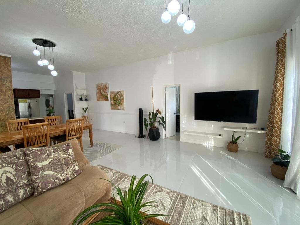 Second image of 14 Stilwell Road in Kingston 8, St. Andrew, Jamaica - property is For Rent