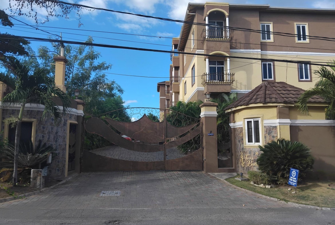 First image of 24-8 Washington Drive in Kingston 8, St. Andrew, Jamaica - property is For Sale