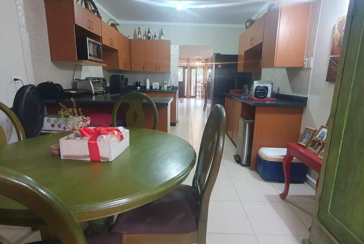 Thirteenth image of 23 Hopefield Avenue in Kingston 6, St. Andrew, Jamaica - property is For Rent