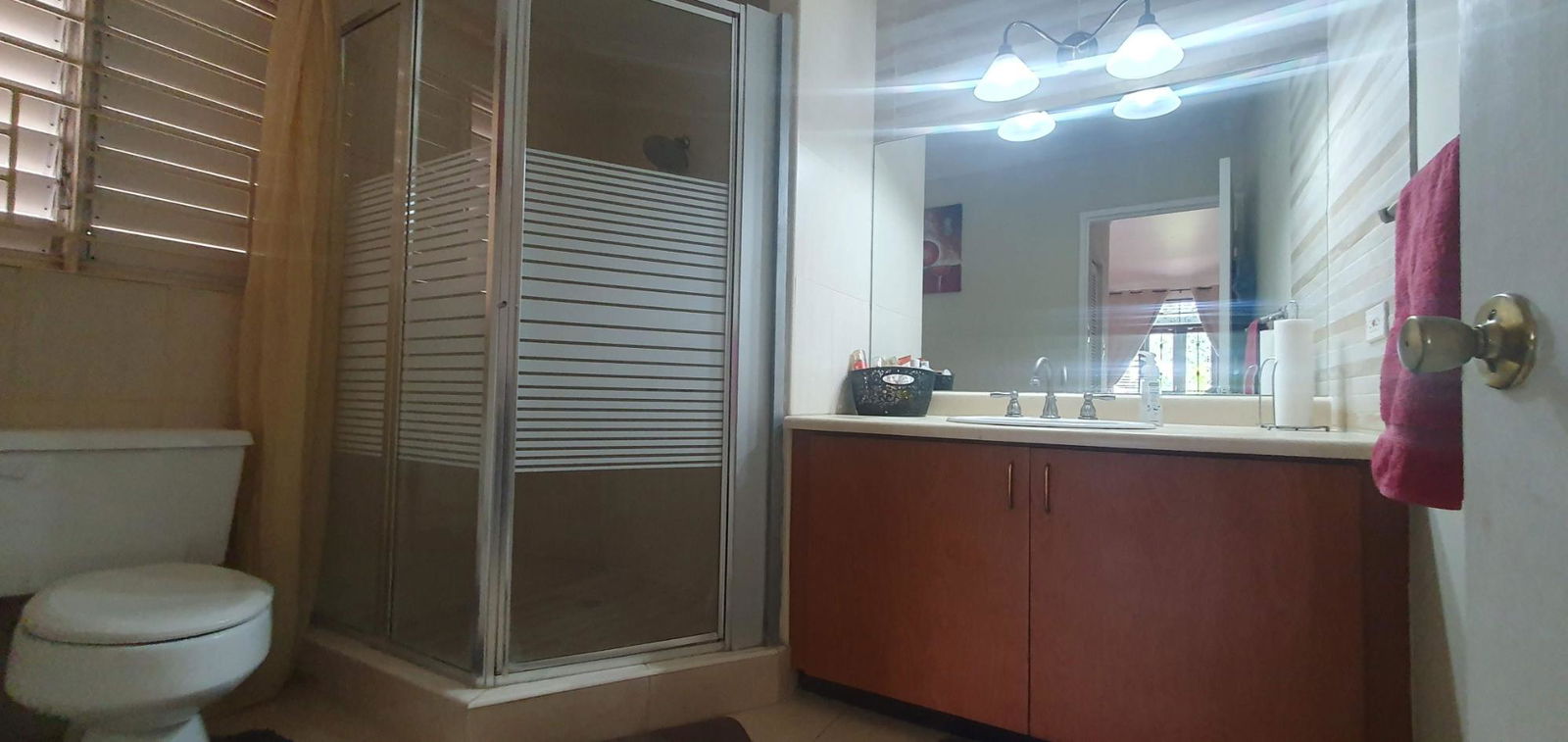 Fifteenth image of 23 Hopefield Avenue in Kingston 6, St. Andrew, Jamaica - property is For Rent