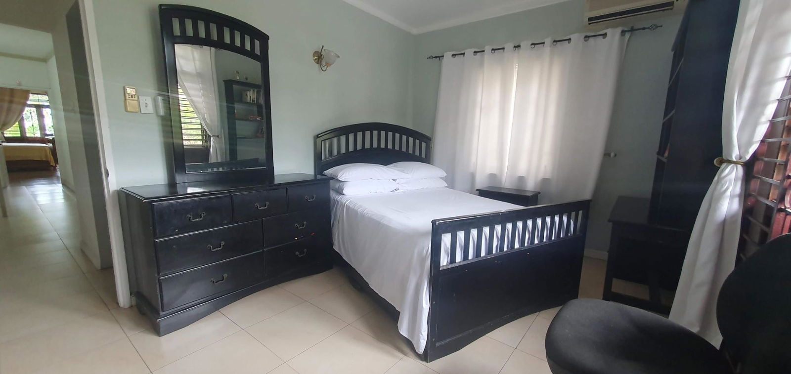 Seventeenth image of 23 Hopefield Avenue in Kingston 6, St. Andrew, Jamaica - property is For Rent