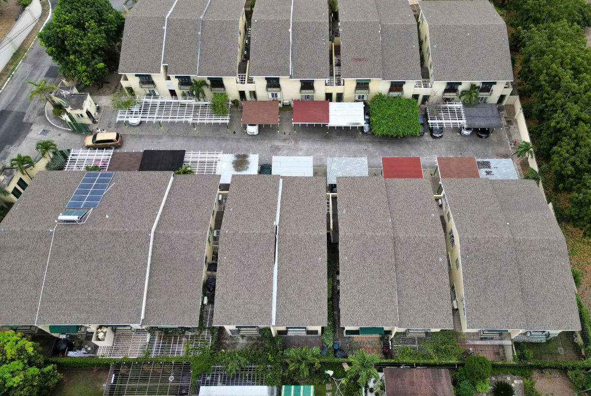 Sixth image of 23 Hopefield Avenue in Kingston 6, St. Andrew, Jamaica - property is For Rent