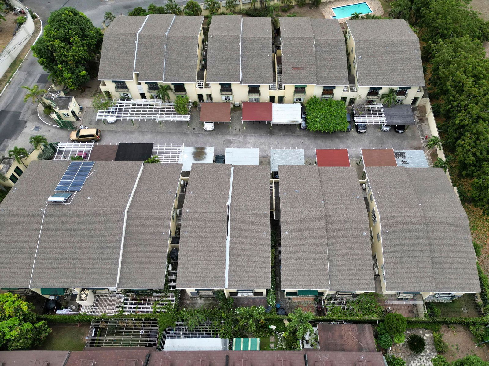 Sixth image of 23 Hopefield Avenue in Kingston 6, St. Andrew, Jamaica - property is For Rent