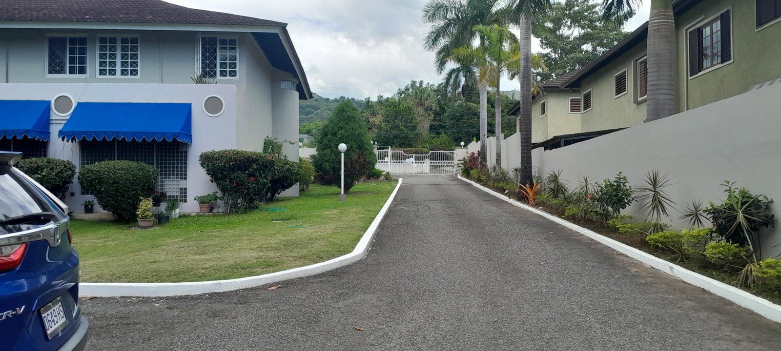 Second image of 9- 3 Broadway Road in Kingston 8, St. Andrew, Jamaica - property is For Rent