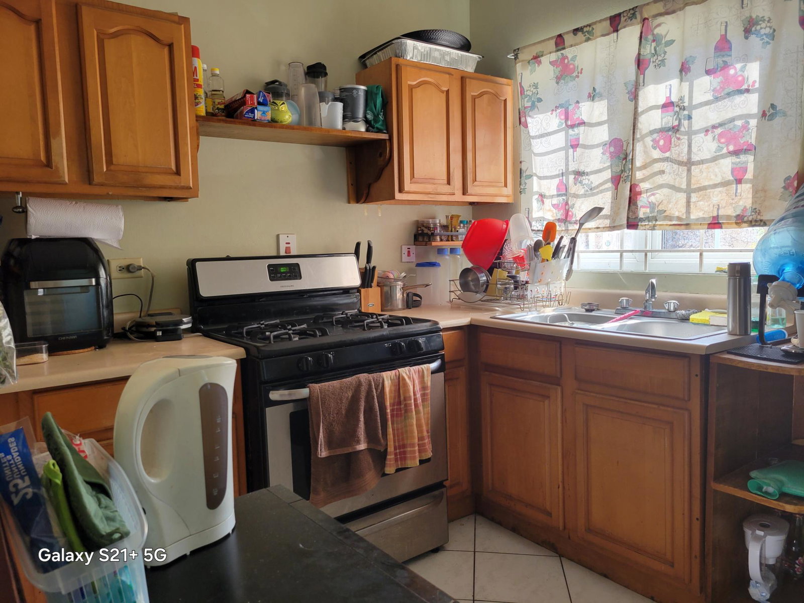 Seventh image of 3-27 Sullivan Avenue in Kingston 8, St. Andrew, Jamaica - property is For Sale