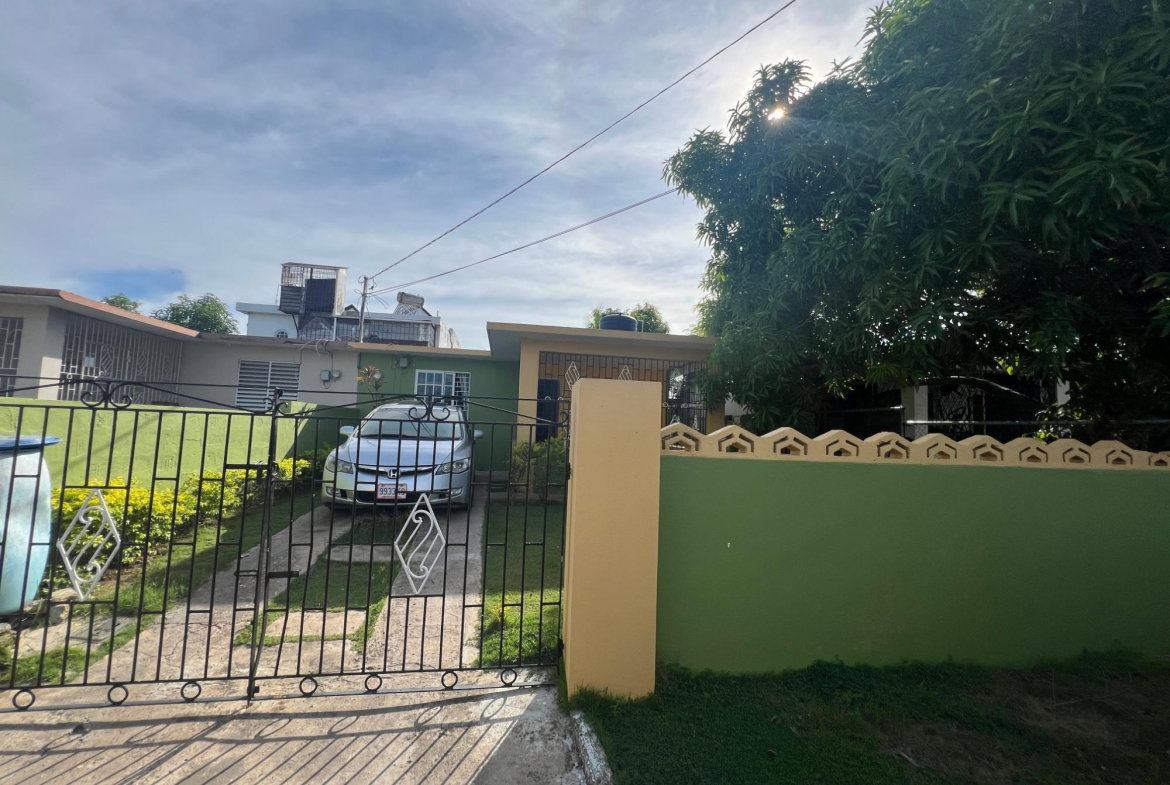 Sixteenth image of 128 5th Avenue, West Cumberla in West Cumberland, St. Catherine, Jamaica - property is For Sale