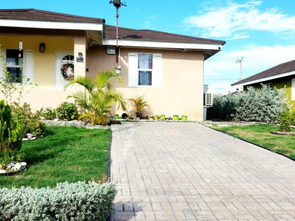 First image of 265 Colbeck Manor in Colbeck, St. Catherine, Jamaica - property is For Sale