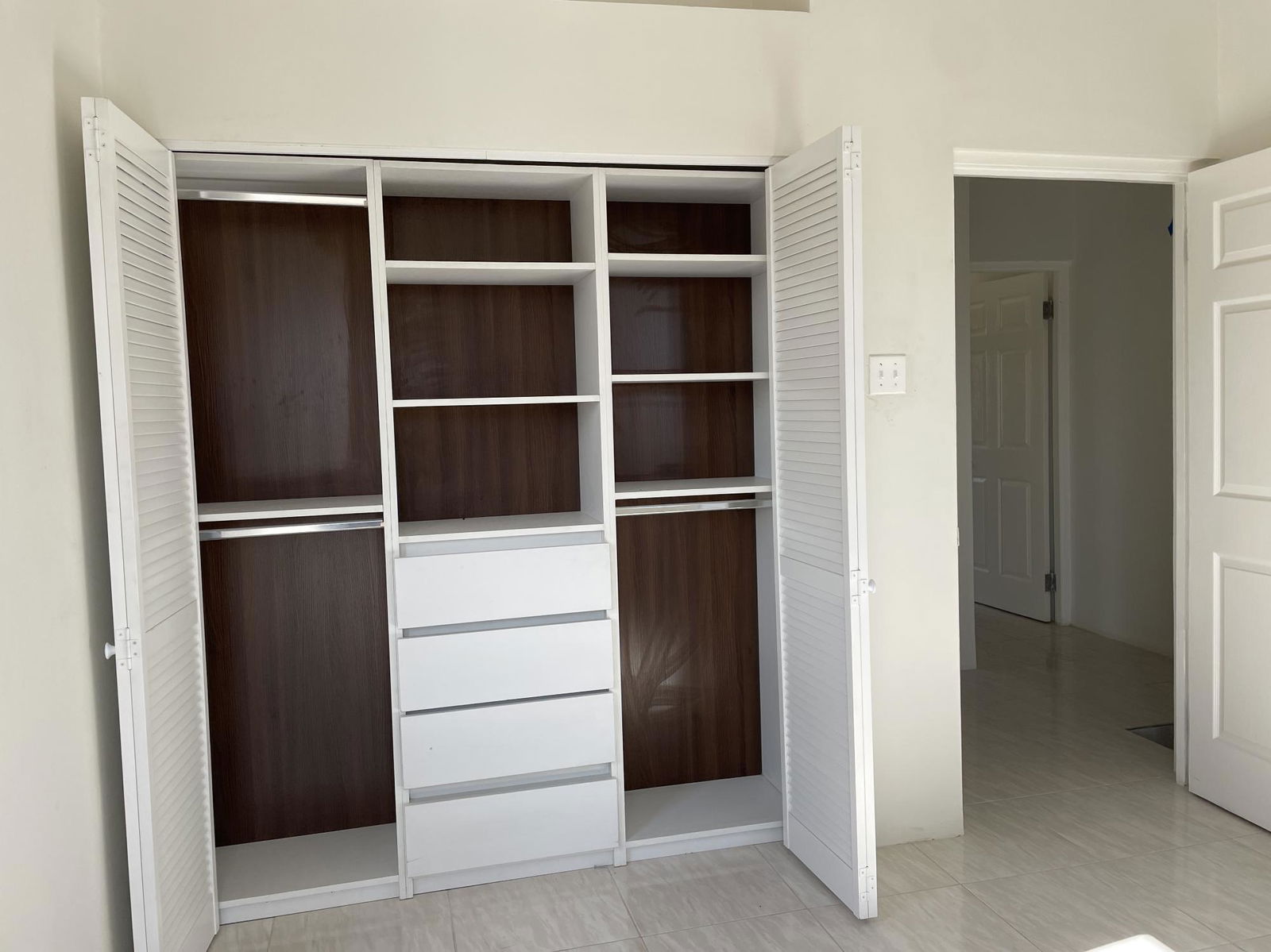 Twelfth image of 98 Sandown Palms in Greater Portmore, St. Catherine, Jamaica - property is For Rent